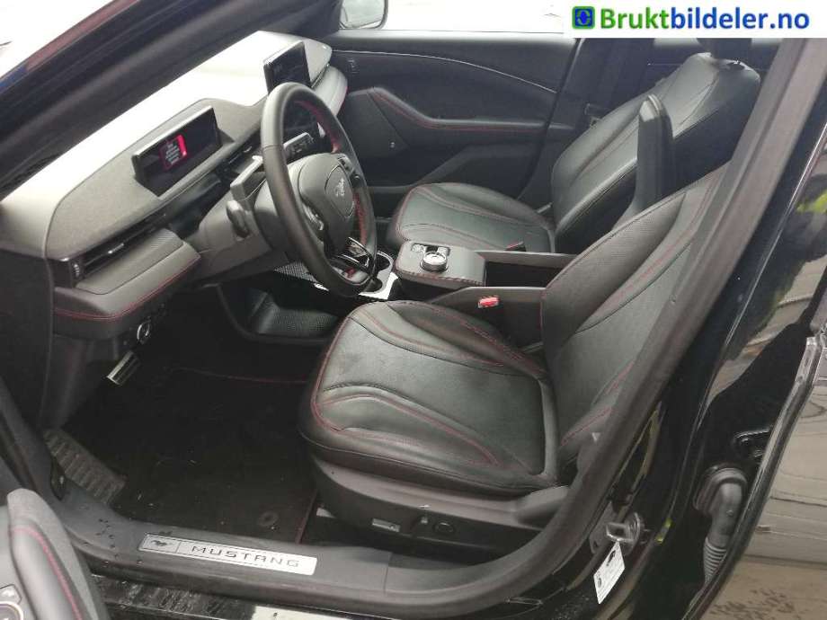 Ford Mustang Mach-e 2020-->> , Motorkode: U, Girkassekode: 