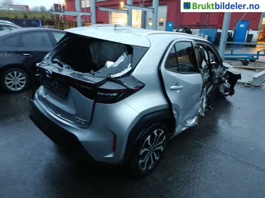 Toyota Yaris Cross (SUV) 2021-->> delebil , Motorkode: M15A-FXE, Girkassekode: 