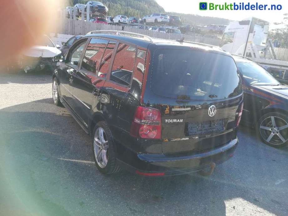VW Touran 2007-2010 (Type I, Fase 2) , Motorkode: BLS, Girkassekode: LKF