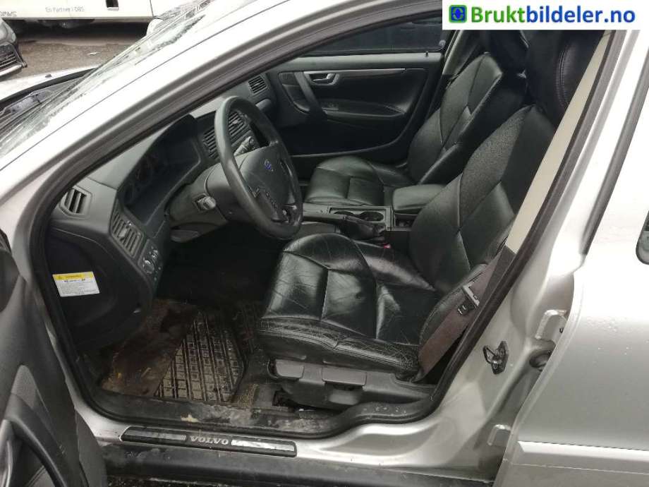 Volvo V70 2000-2004 (Type II, Fase 1) , Motorkode: B5204T5, Girkassekode: 