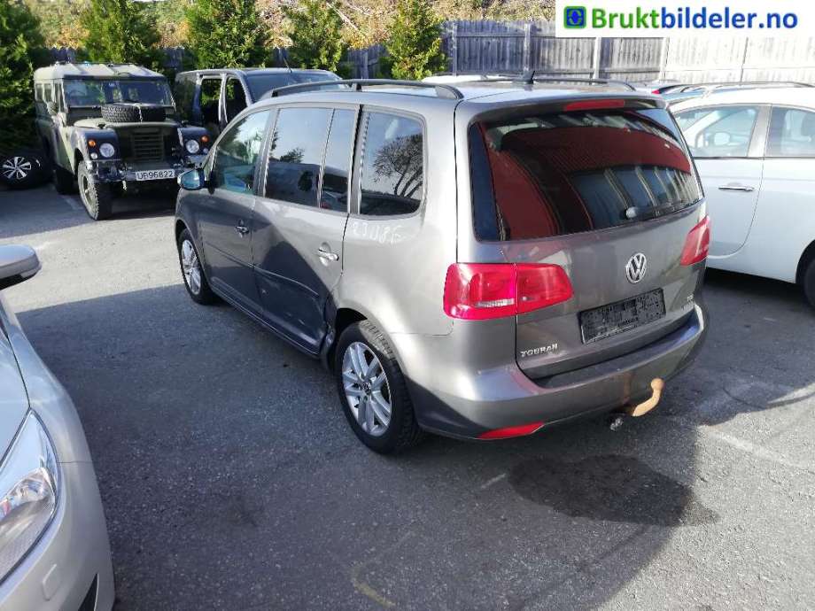 VW Touran 2010-2015 (Type I, Fase 3) , Motorkode: CAYC, Girkassekode: NKA