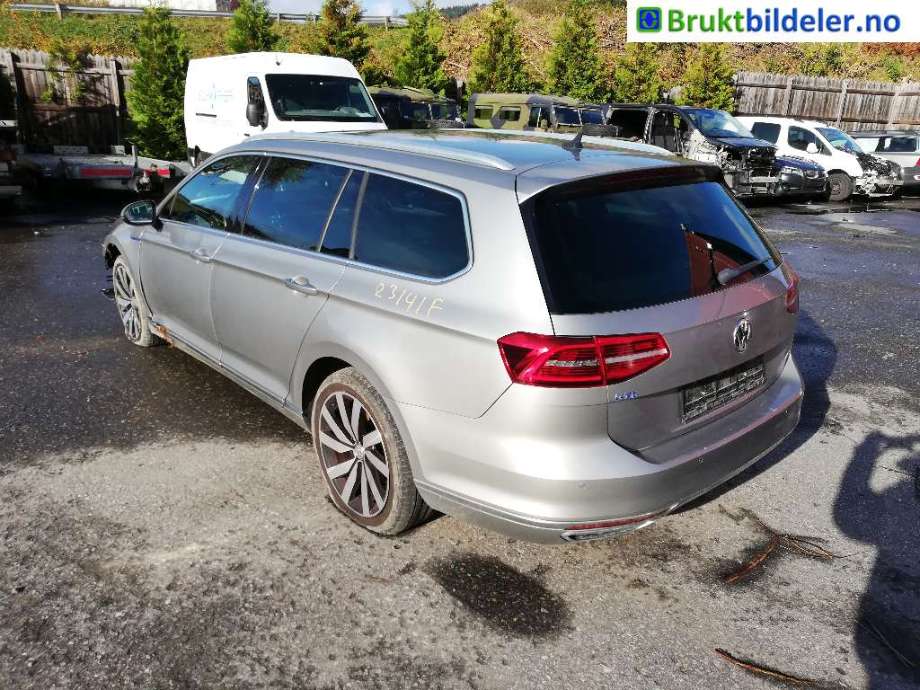 VW Passat 2015-2019 (Fase 1) (B8) (B8), Motorkode: CUKC, Girkassekode: RXG