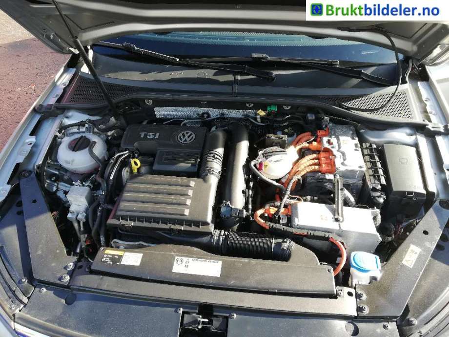 VW Passat 2015-2019 (Fase 1) (B8) (B8), Motorkode: CUKC, Girkassekode: RXG