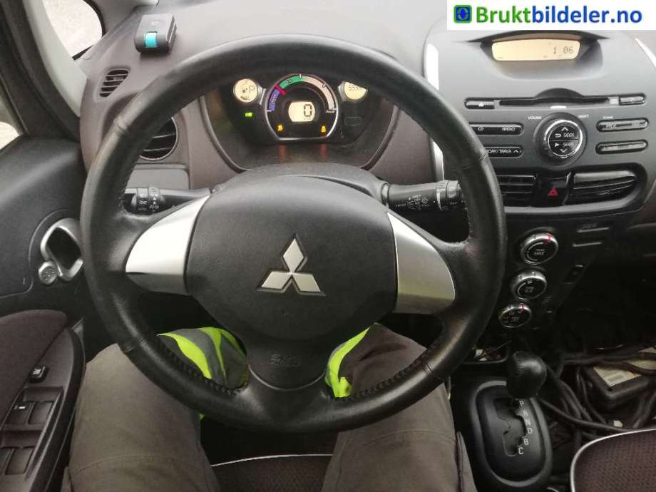 Mitsubishi i-MiEV 2010-->> , Motorkode: Y4F1, Girkassekode: 