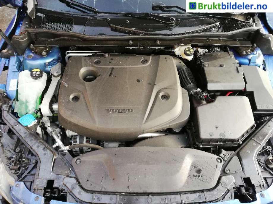 Volvo V40 2012-2019 , Motorkode: D4204T8, Girkassekode: 6-MAN 2WD / M76