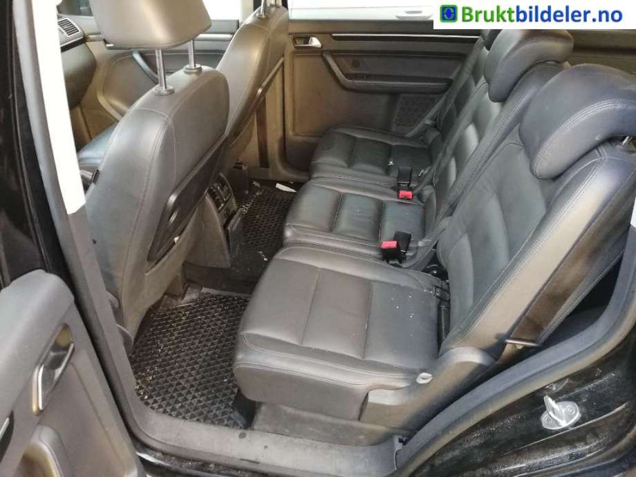 VW Touran 2010-2015 (Type I, Fase 3) , Motorkode: CFHC, Girkassekode: MSV