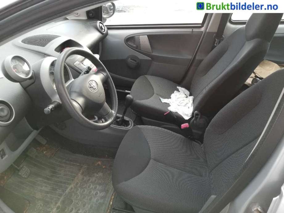 Toyota Aygo 2005-2014 (Type I) , Motorkode: 1KR-FE, Girkassekode: 