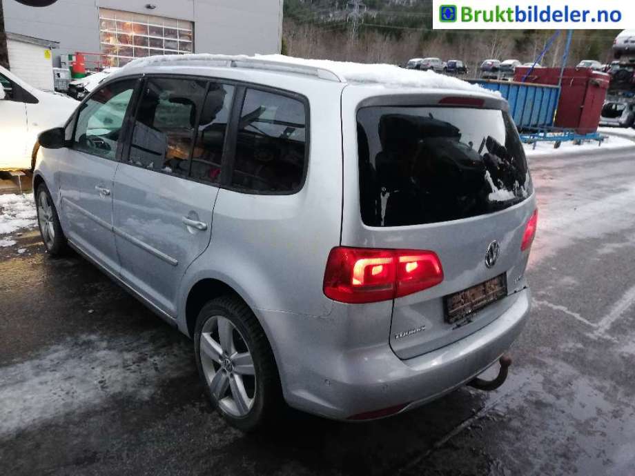 VW Touran 2010-2015 (Type I, Fase 3) , Motorkode: CFJA, Girkassekode: NJJ