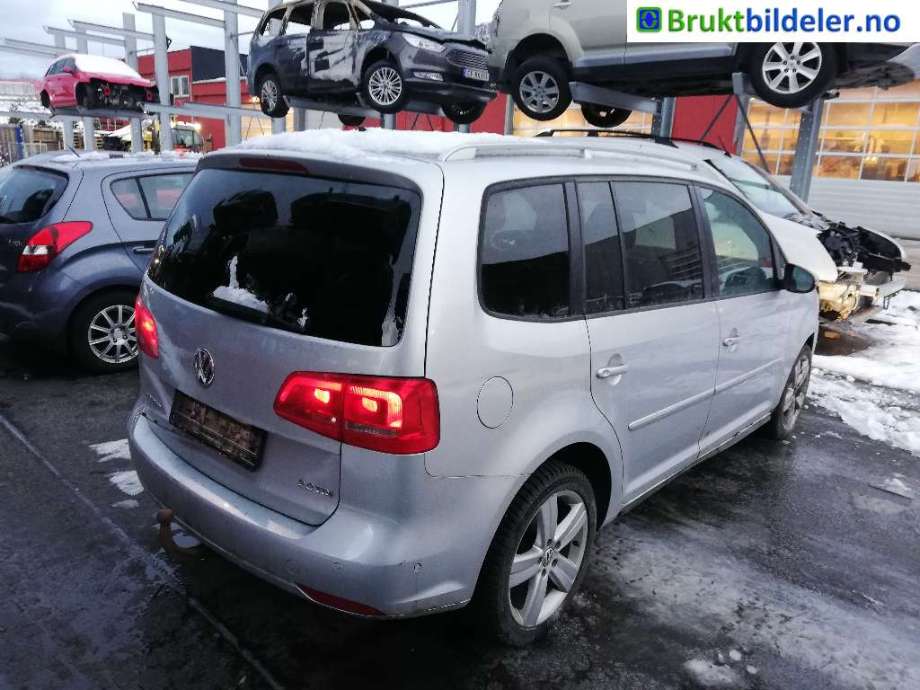 VW Touran 2010-2015 (Type I, Fase 3) , Motorkode: CFJA, Girkassekode: NJJ