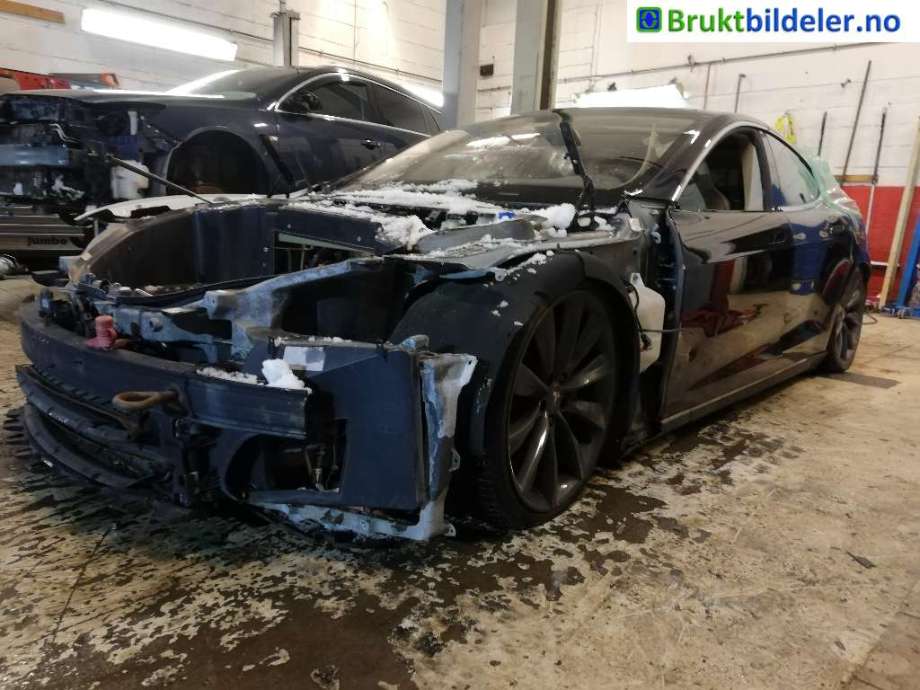 Tesla Model S 2013-2016 (Fase 1) , Motorkode: L1S, Girkassekode: