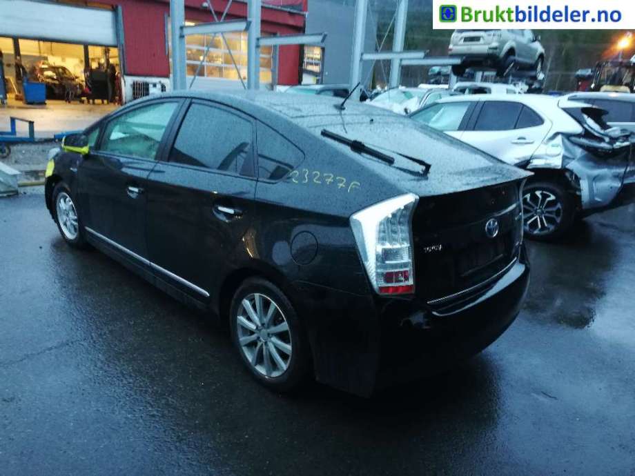 Toyota Prius 2009-2016 (Type III) (COMBI) (COMBI), Motorkode: 2ZR-FXE, Girkassekode: 