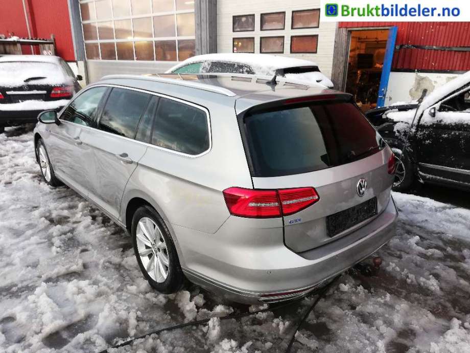VW Passat 2015-2019 (Fase 1) (B8) (B8), Motorkode: CUKC, Girkassekode: RNV