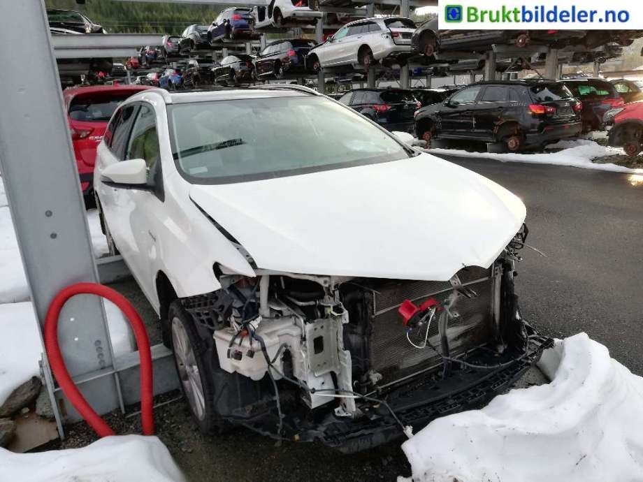 Toyota Auris 2013-2015 (Type II, Fase 1) , Motorkode: 2ZR-FXE, Girkassekode: 