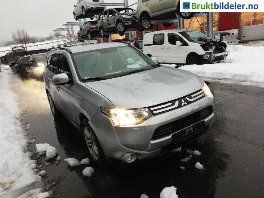 Mitsubishi Outlander 2012-2015 (Type III, Fase 1) , Motorkode: 4N14, Girkassekode: 