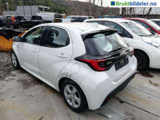 Toyota Yaris, 2020->> (Type IV)  (TOYOTA|48069K0020)