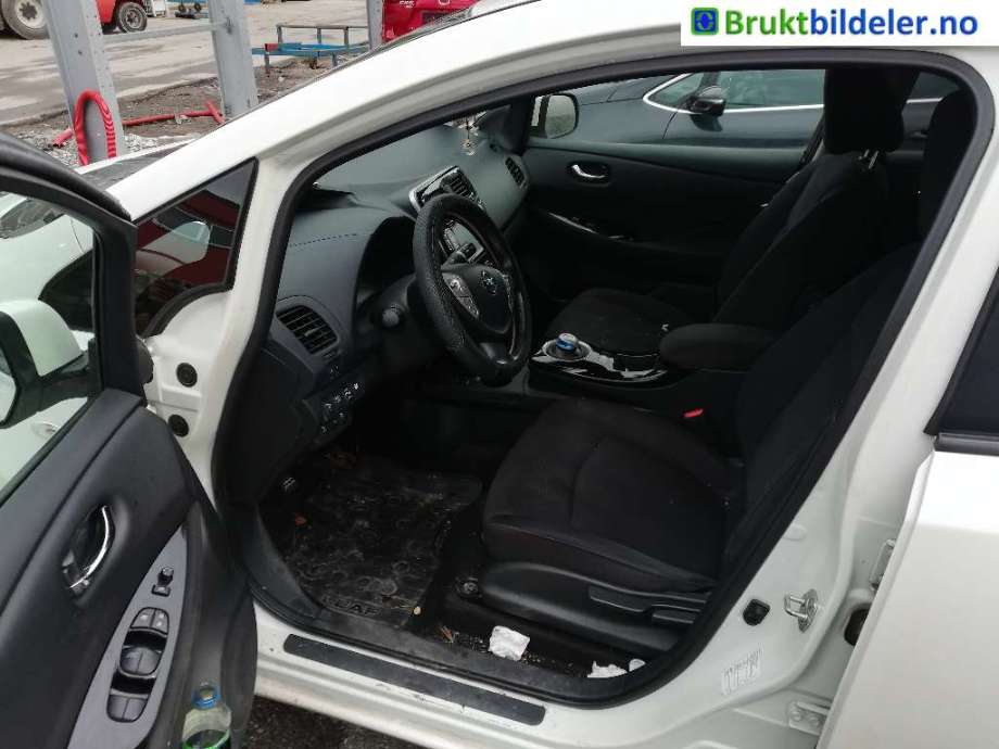 Nissan Leaf 2011-2017 (Type I) , Motorkode: EM57, Girkassekode: 