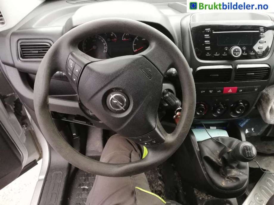 Opel Combo D 2012-2018 , Motorkode: A13FD, Girkassekode: 