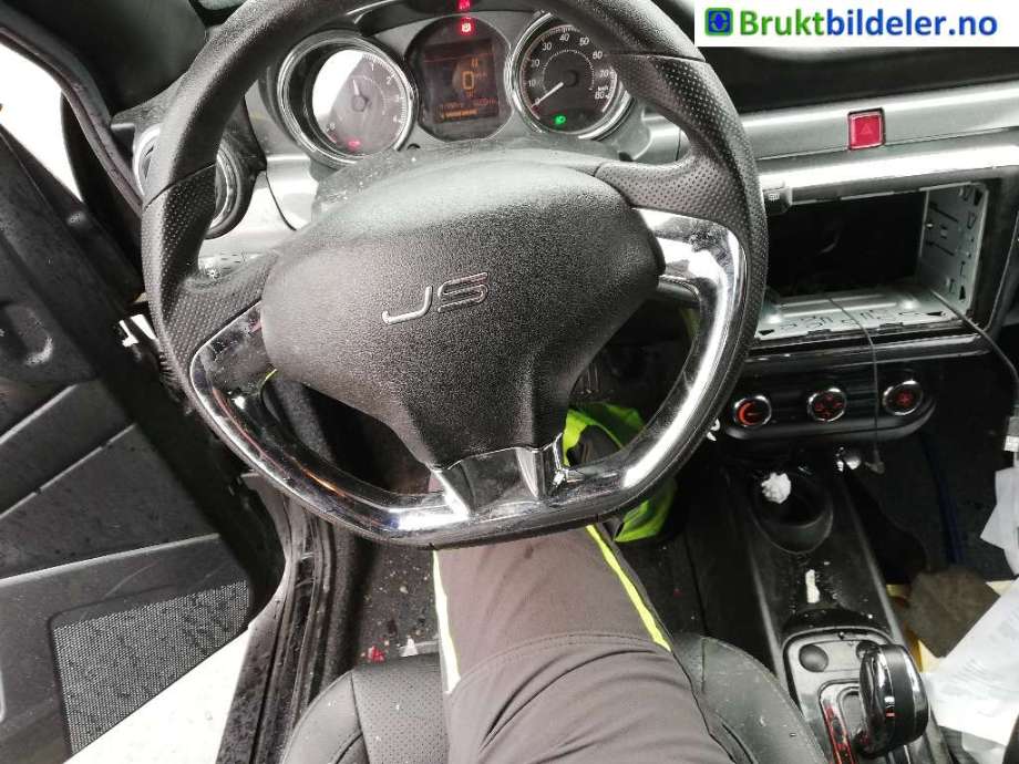 Mopedbil Ligier JS60 0-->> , Motorkode: , Girkassekode: 
