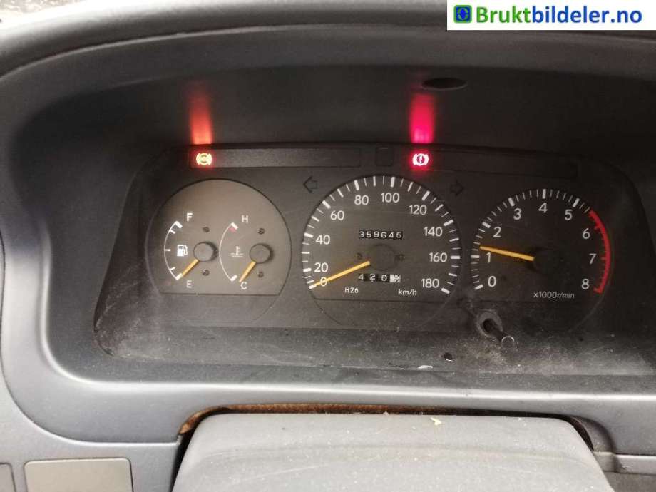 Toyota Hiace 1996-2001 (Fase 1) , Motorkode: 2RZ-E, Girkassekode: 