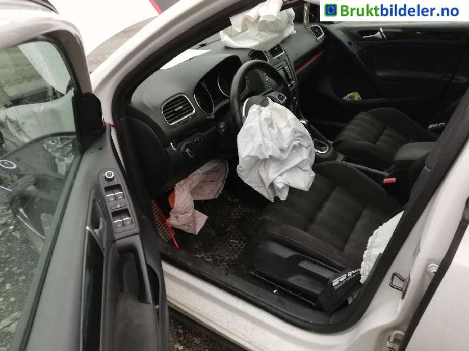 VW Golf VI 2008-2012 , Motorkode: CFGB, Girkassekode: NLN