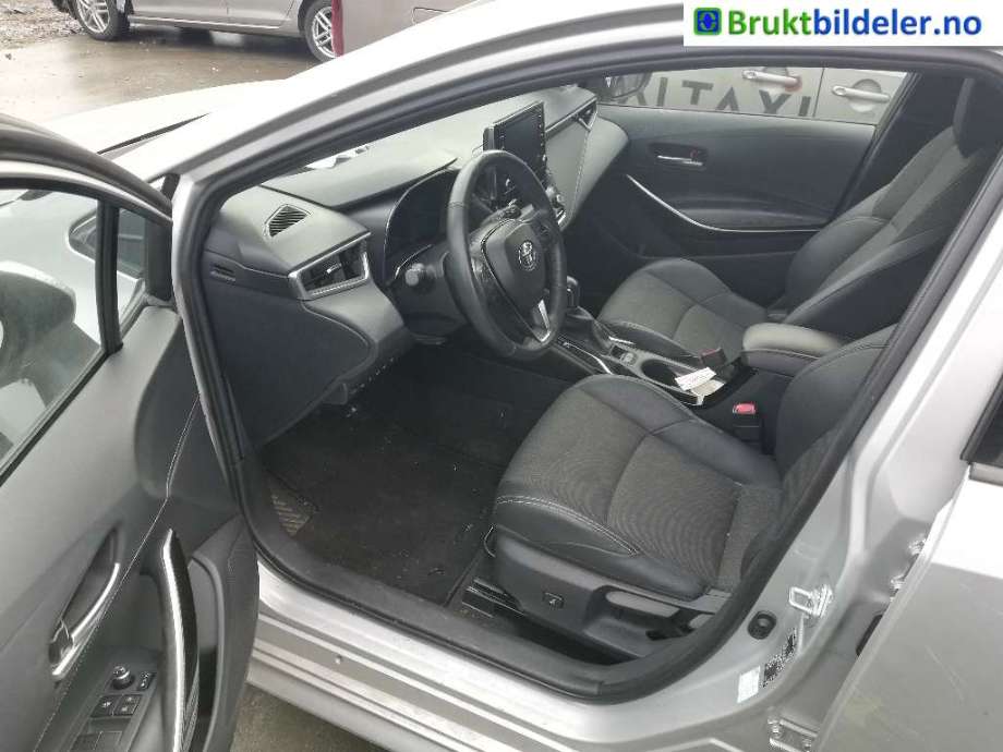 Toyota Corolla 2019-->> , Motorkode: 2ZR-FXE, Girkassekode: 