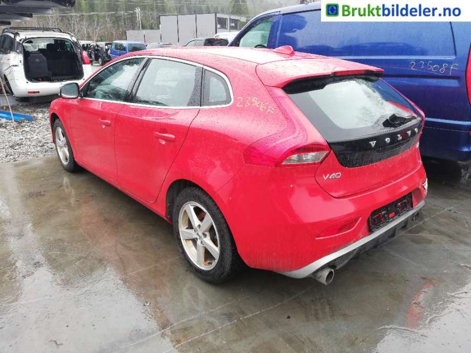 Volvo V40 2012-2019 , Motorkode: B4154T5, Girkassekode: 