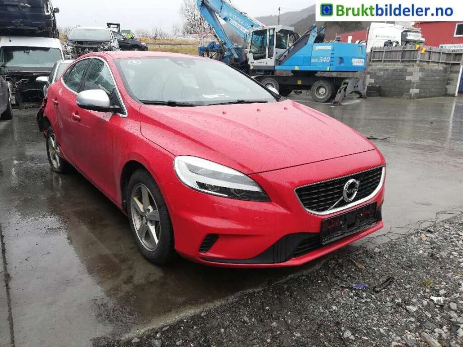 Volvo V40 2012-2019 , Motorkode: B4154T5, Girkassekode: 