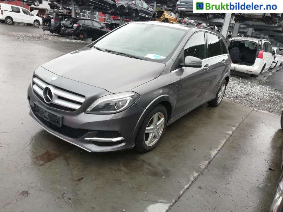 Mercedes B-Klasse 2011-2018 (W246) (W246), Motorkode: EM780.990, Girkassekode: 