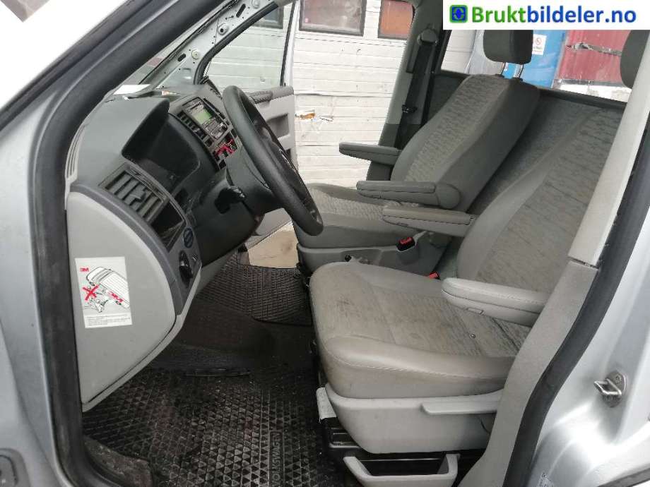 VW Transporter / Caravelle 2009-2015 (Fase 2) (T5) (T5), Motorkode: CFCA, Girkassekode: NEY