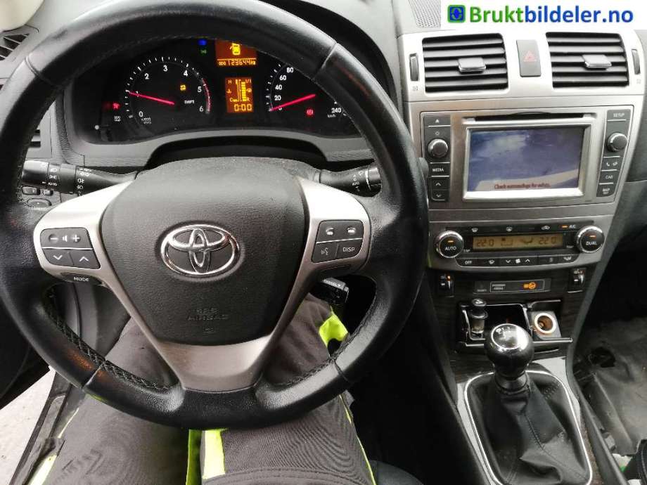 Toyota Avensis 2009-2015 (Type III, Fase 1) , Motorkode: 1AD-FTV, Girkassekode: 