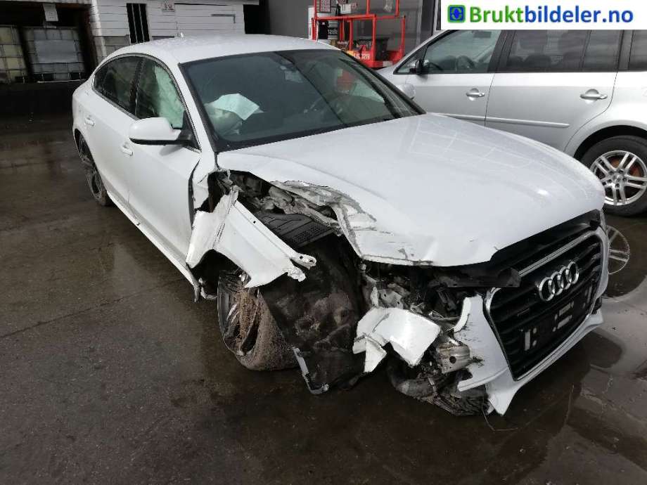 Audi A5 2007-2016 (Type I) , Motorkode: CNCD, Girkassekode: PJW