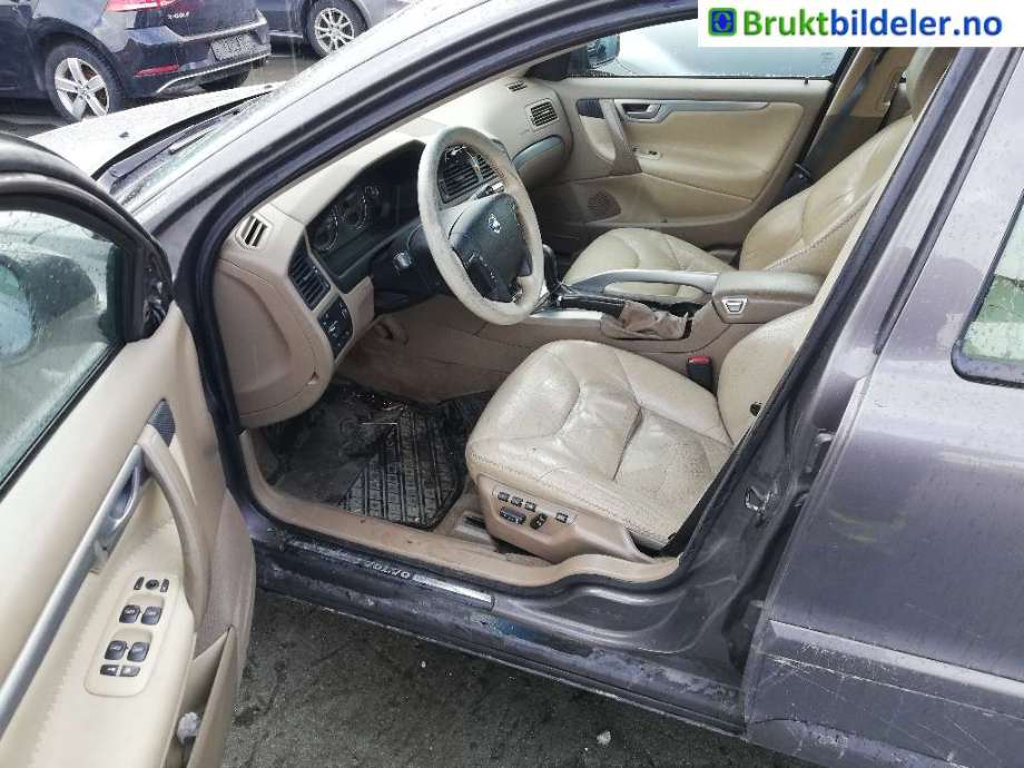 Volvo XC70 2005-2007 (Type I, Fase 2) delebil , Motorkode: D5244T, Girkassekode: 