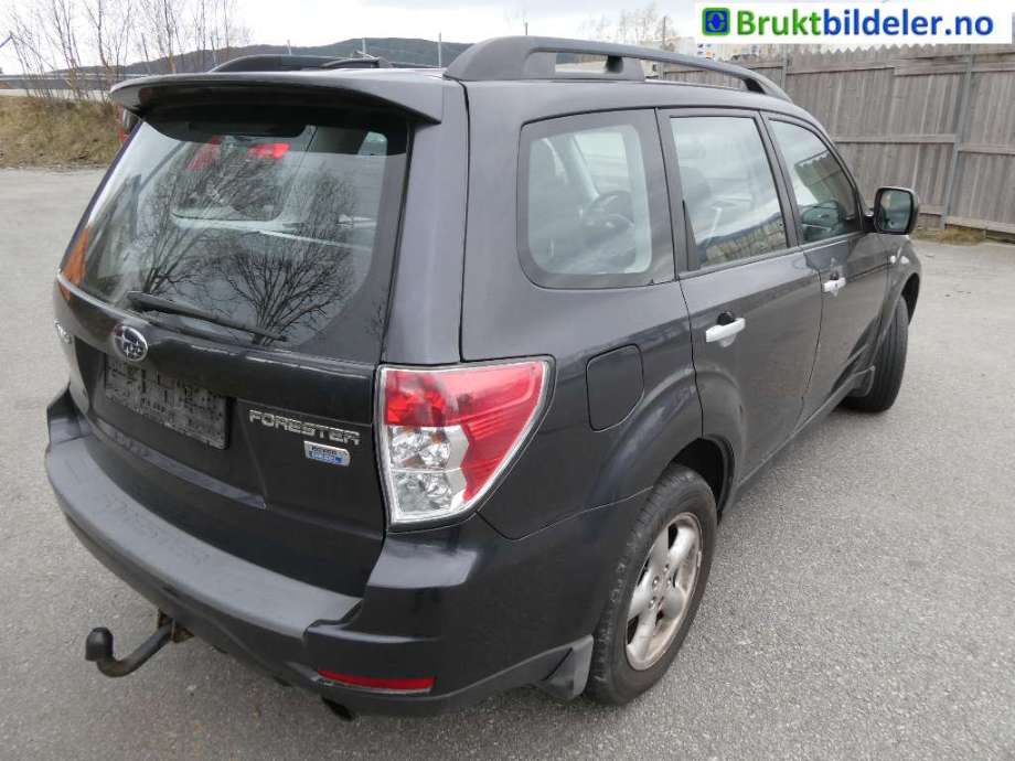 Subaru Forester 2008-2013 (Type III) delebil , Motorkode: EE20, Girkassekode: 