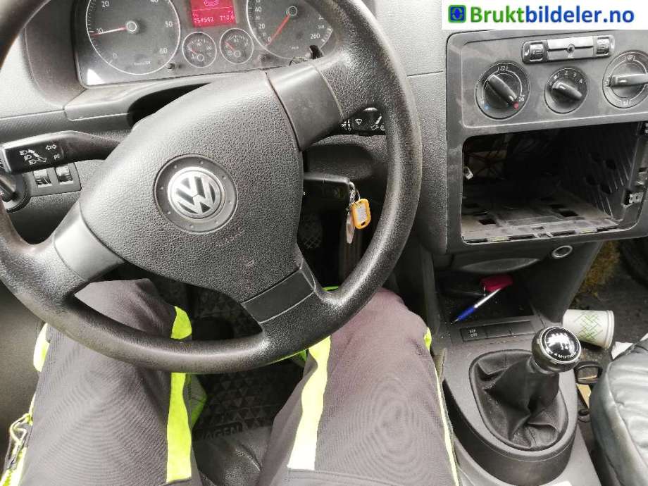 VW Caddy 2004-2010 (Type III, Fase 1) , Motorkode: BLS, Girkassekode: KXV