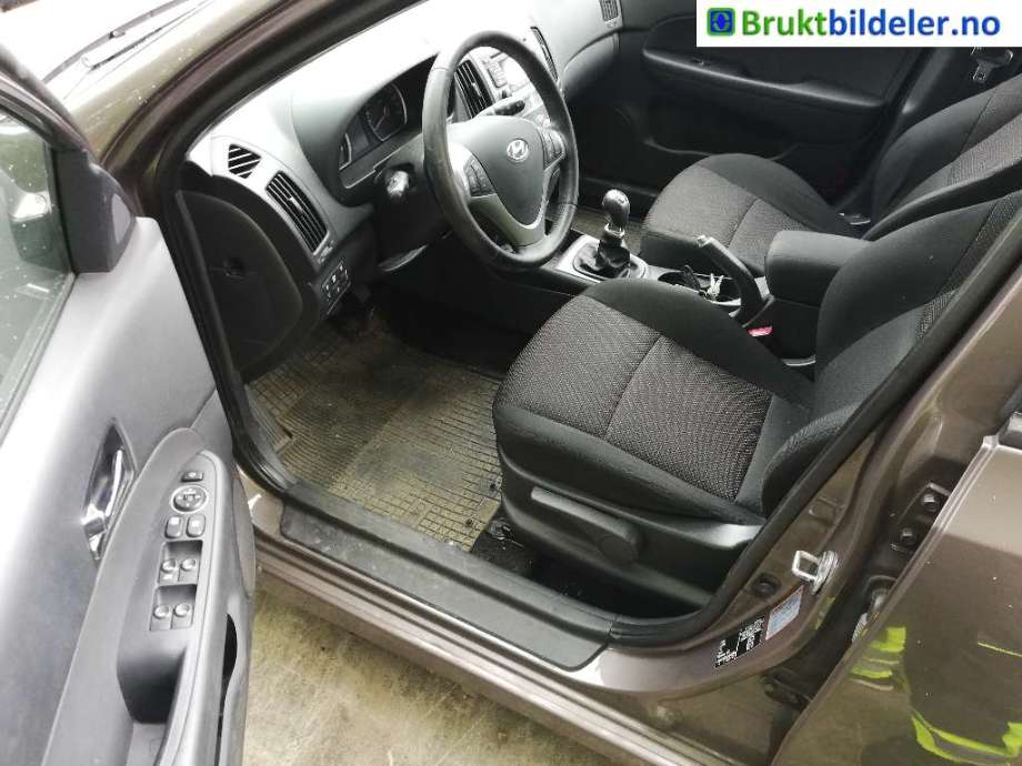 Hyundai i30 2007-2012 (Type I) , Motorkode: D4FB-L, Girkassekode: 