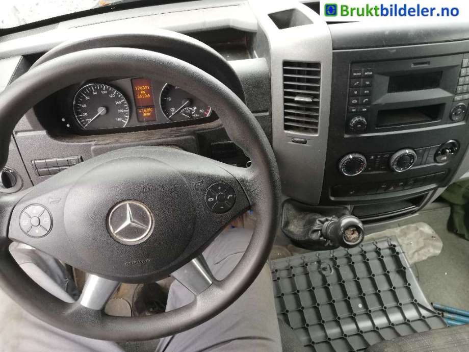 Mercedes Sprinter 2013-2018 (Fase 2) (906) (906), Motorkode: OM651.955, Girkassekode: 