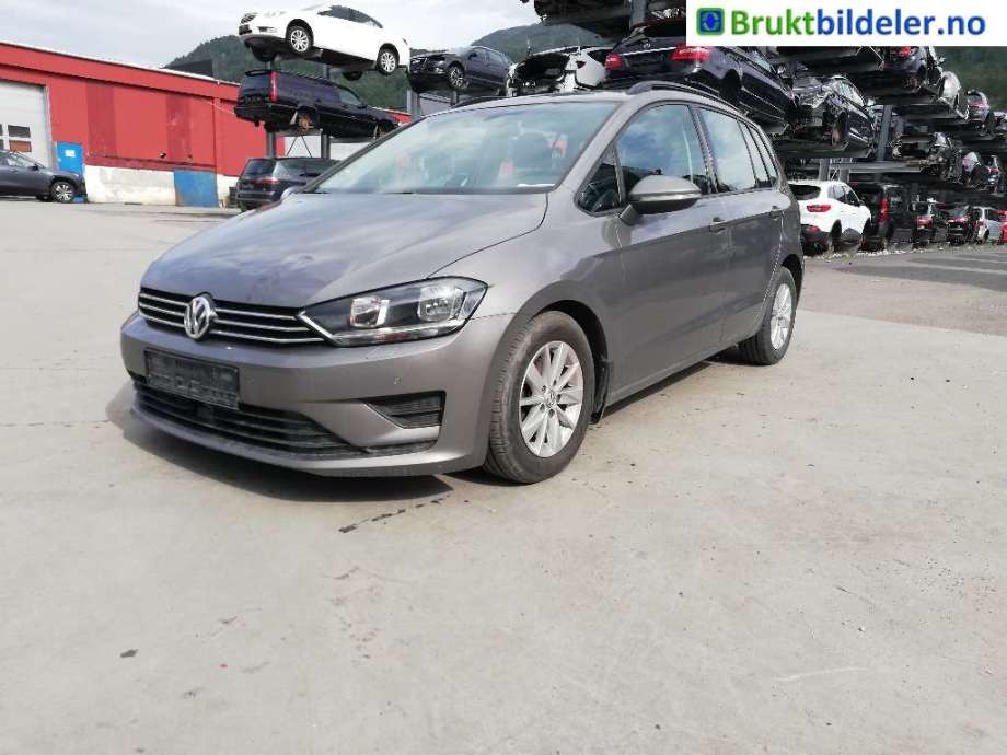 VW Golf Sportsvan 2014-2018 , Motorkode: CYVB, Girkassekode: QRL
