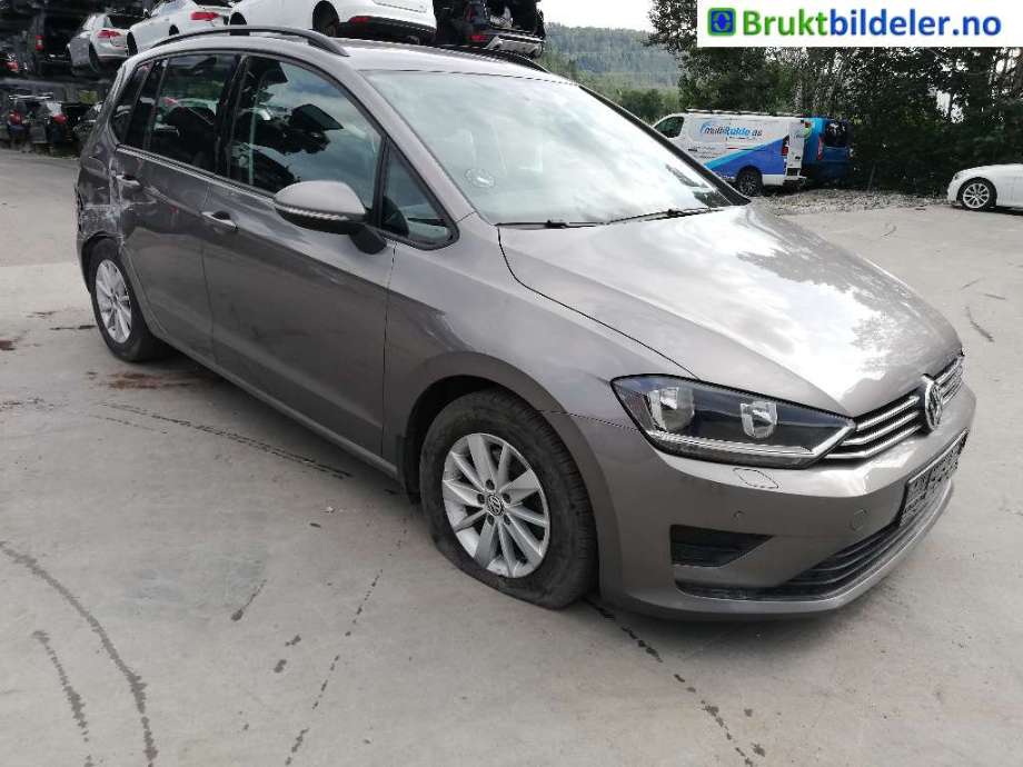 VW Golf Sportsvan 2014-2018 , Motorkode: CYVB, Girkassekode: QRL