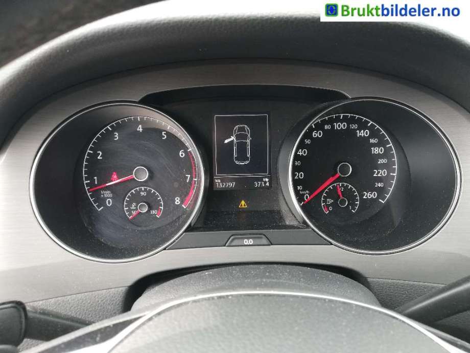 VW Golf Sportsvan 2014-2018 , Motorkode: CYVB, Girkassekode: QRL
