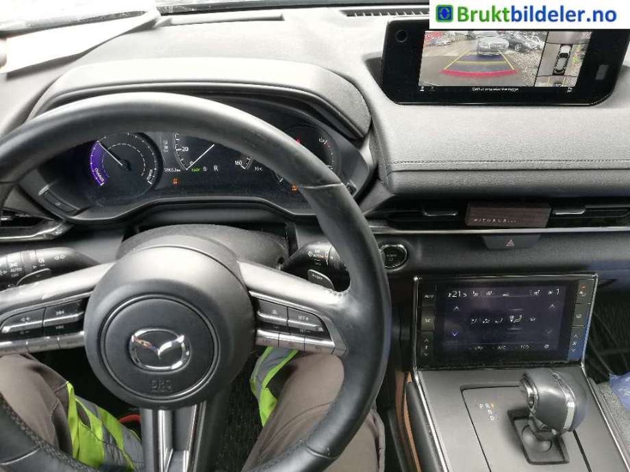 Mazda MX-30 2020-->> , Motorkode: MH01, Girkassekode: 