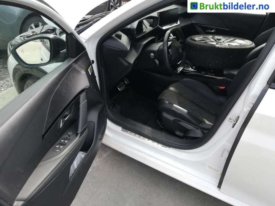 Peugeot 208 2019-->> (Type II) , Motorkode: ZKX, Girkassekode: 