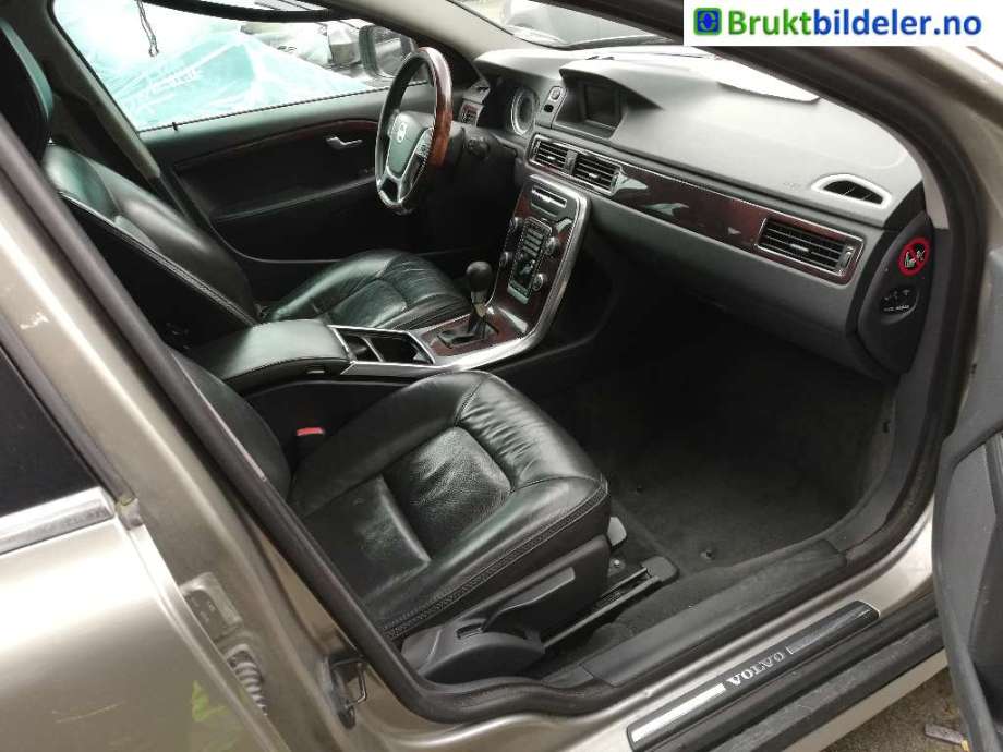 Volvo XC70 2008-2013 (Type II, Fase 1) , Motorkode: D5244T17, Girkassekode: 