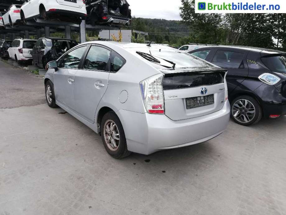 Toyota Prius 2009-2016 (Type III) (COMBI) (COMBI), Motorkode: 2ZR-FXE, Girkassekode: 