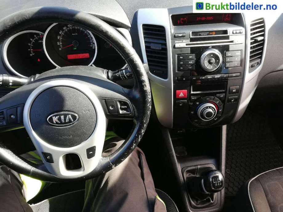 Kia Venga 2010-2017 , Motorkode: D4FC-L, Girkassekode: 