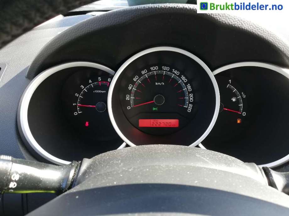 Kia Venga 2010-2017 , Motorkode: D4FC-L, Girkassekode: 