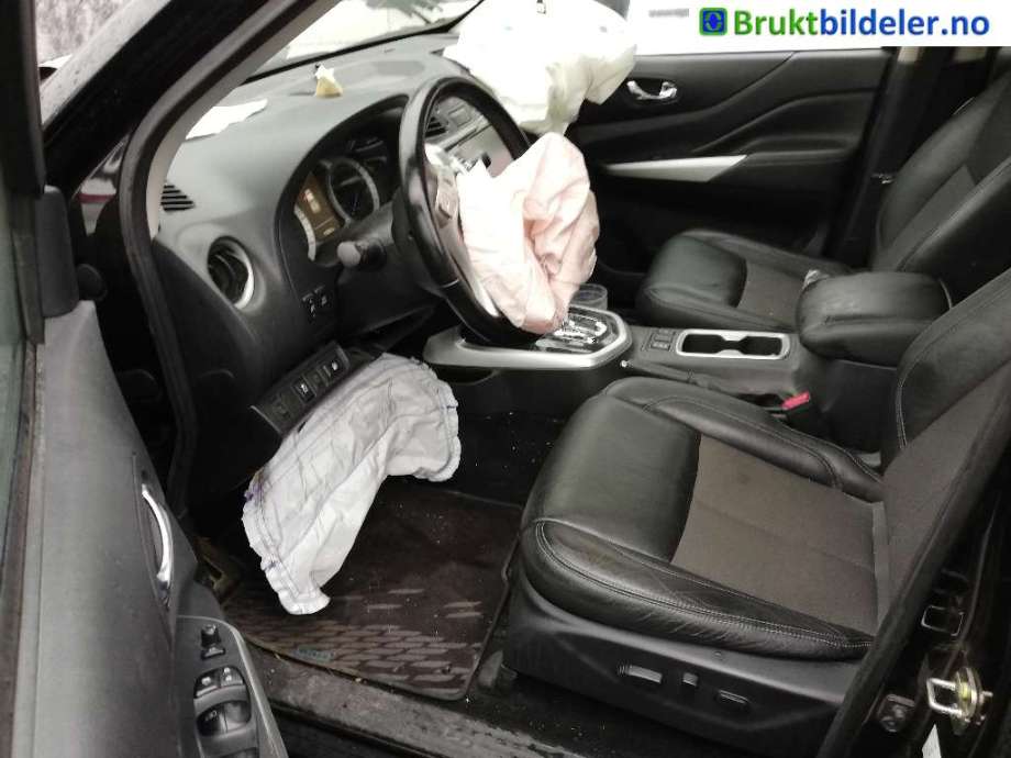 Nissan Navara 2016-->> (D23) (D23), Motorkode: YS23DDTT, Girkassekode: 