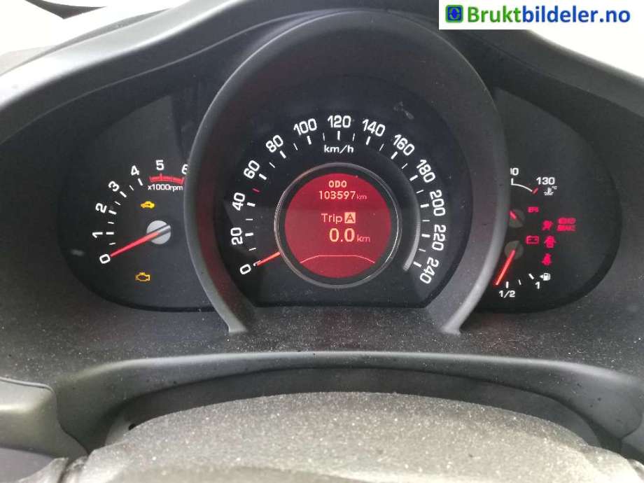 Kia Sportage 2010-2016 (Type III) delebil , Motorkode: D4FD, Girkassekode: 