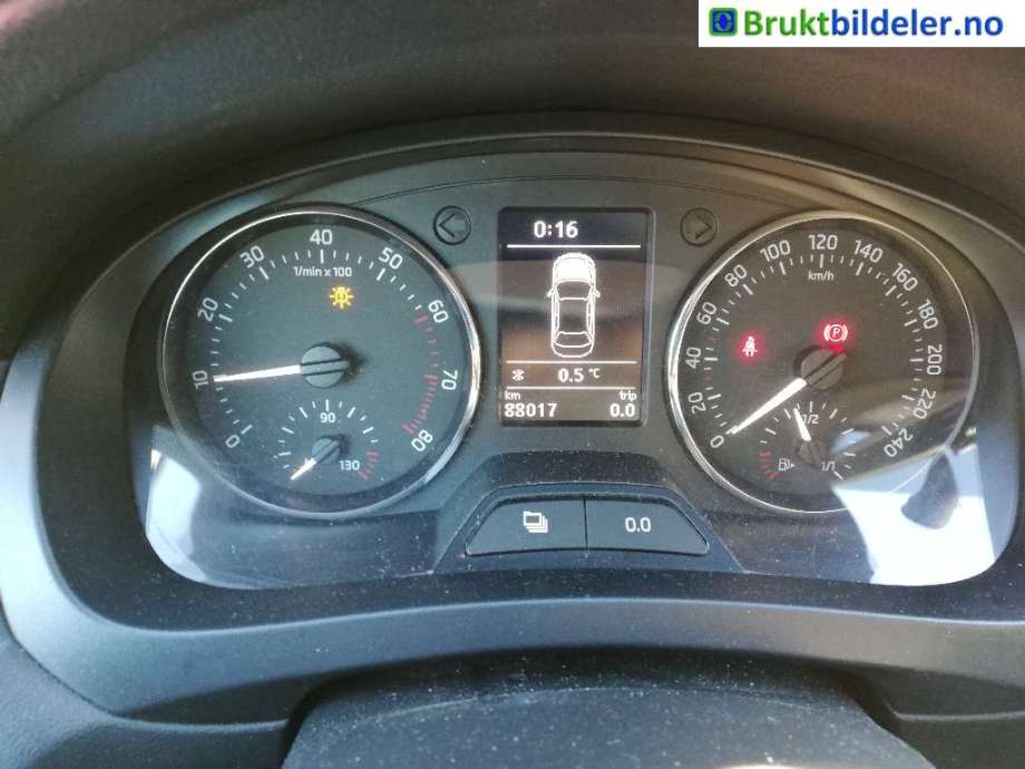 Škoda Rapid 2012-2019 , Motorkode: CBZA, Girkassekode: LGQ