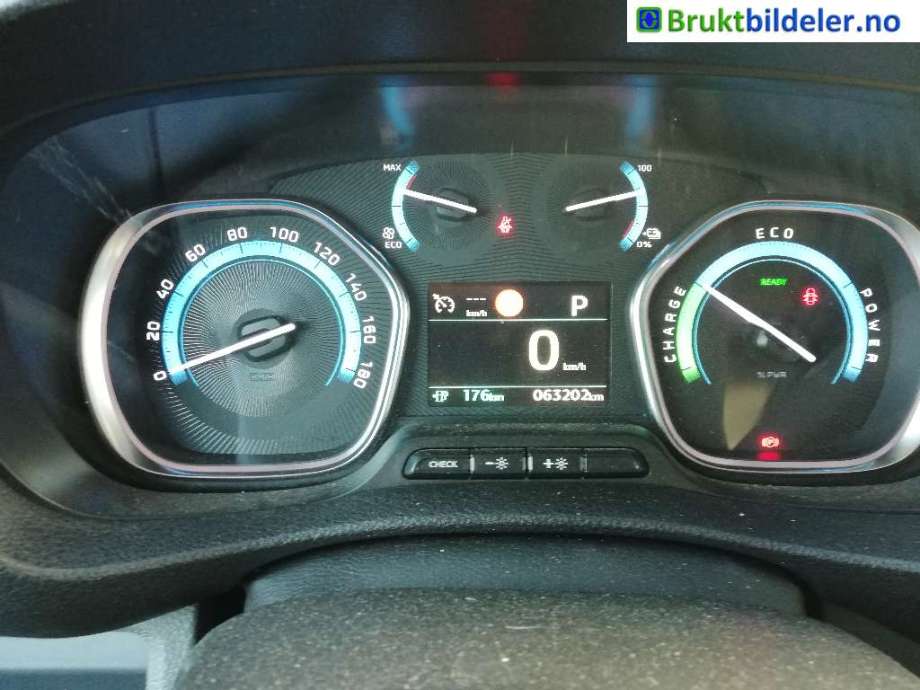 Toyota Proace 2016-->> (Type II) , Motorkode: 105TBH0005886;ZKX, Girkassekode: 