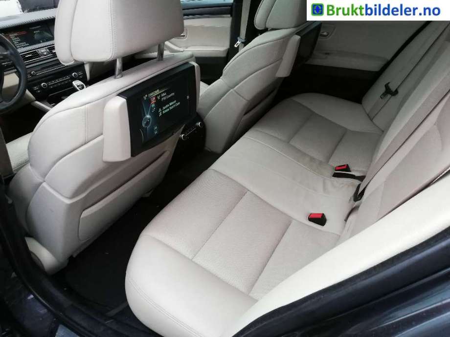 BMW 5-Serie 2010-2017 (F10/F11) (F10/F11), Motorkode: N57-D30B, Girkassekode: 